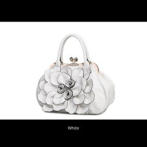 Estelle Wang crossbody/ handbag